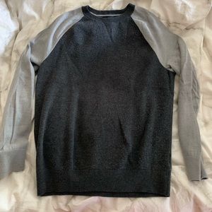 Merino Wool BR crew neck!